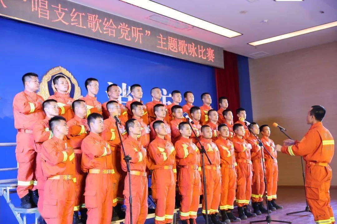 奇石粘满车,看似很酷炫!山西高速交警发出警示